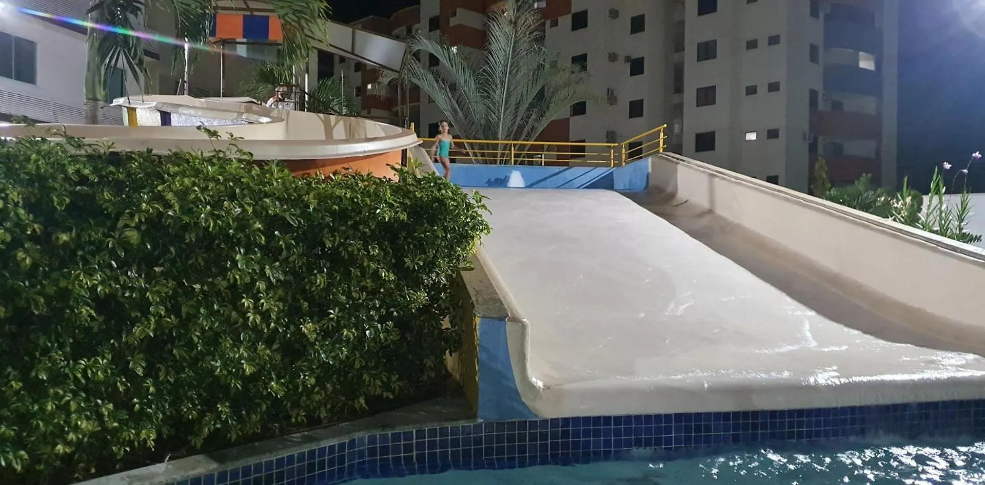 Riviera Park Hotel - Park Aquatico E Piscinas 24 Horas Caldas Novas